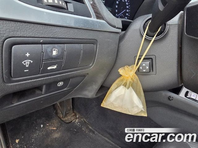Genesis G80 2018 — photo 9