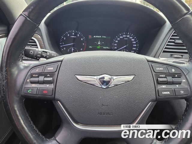 Genesis G80 2018 — photo 13