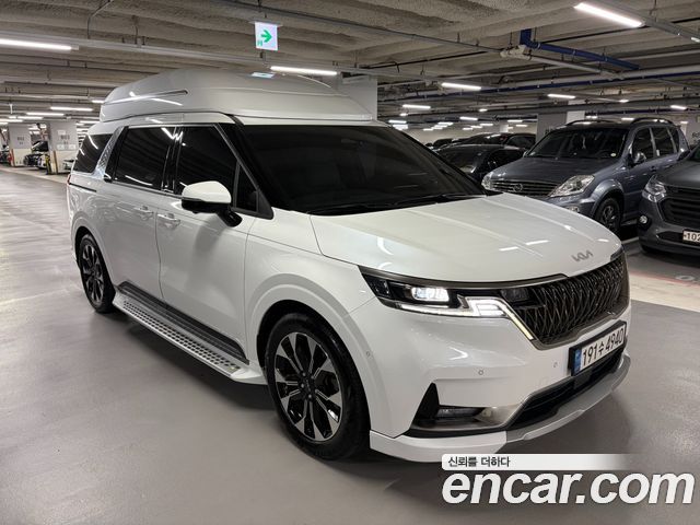 Kia Canival 2023 — photo 2