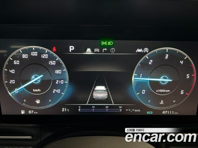 Kia Canival 2023 — photo 12
