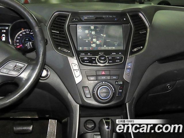Hyundai Santafe 2015 — photo 11