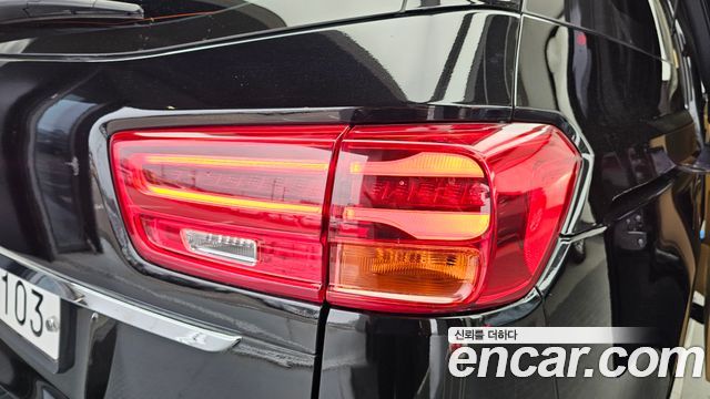 Kia Canival 2019 — photo 9