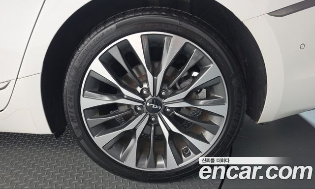 Kia K8 2023 — photo 7