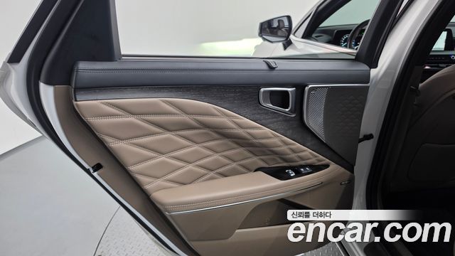Kia K8 2023 — photo 15