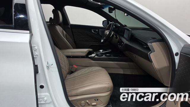 Kia K8 2023 — photo 16