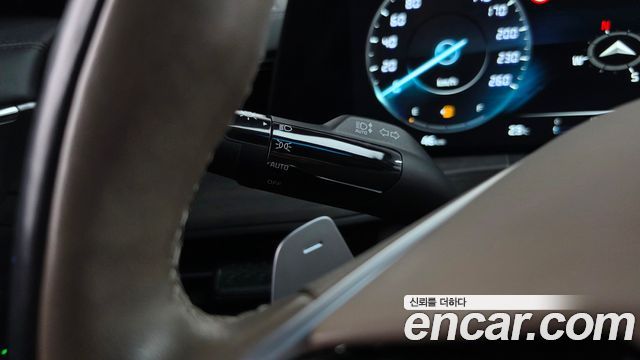 Kia K8 2023 — photo 29
