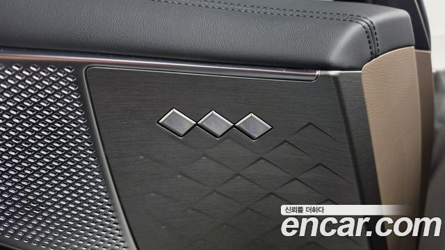 Kia K8 2023 — photo 33