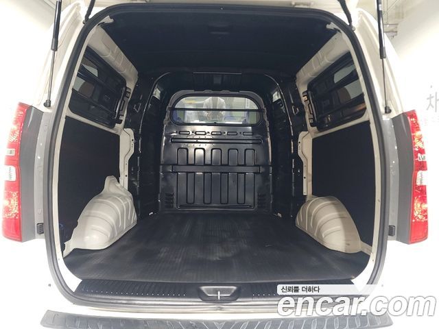 Hyundai Starex 2021 — photo 6