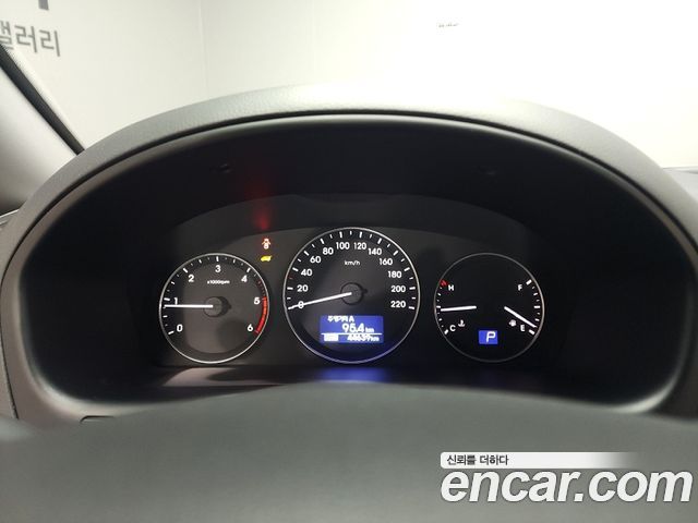 Hyundai Starex 2021 — photo 8