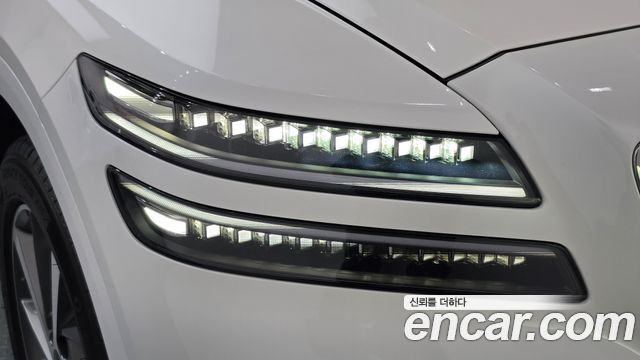 Genesis GV80 2024 — photo 8