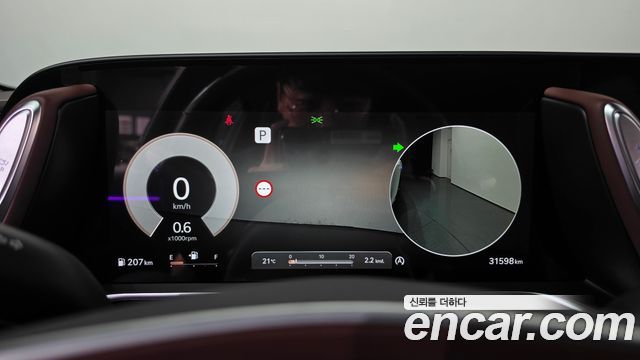 Genesis G90 2023 — photo 11