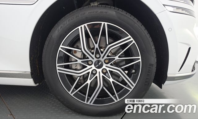 Genesis G90 2023 — photo 7