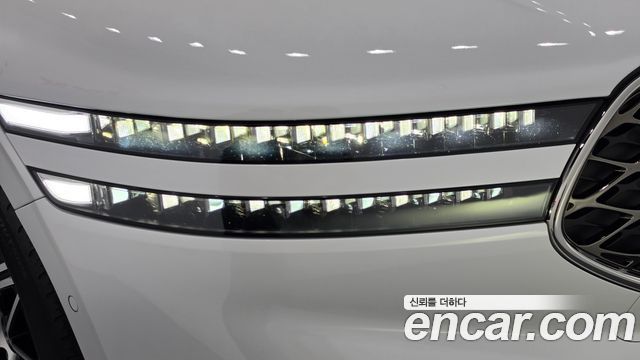 Genesis G90 2023 — photo 8