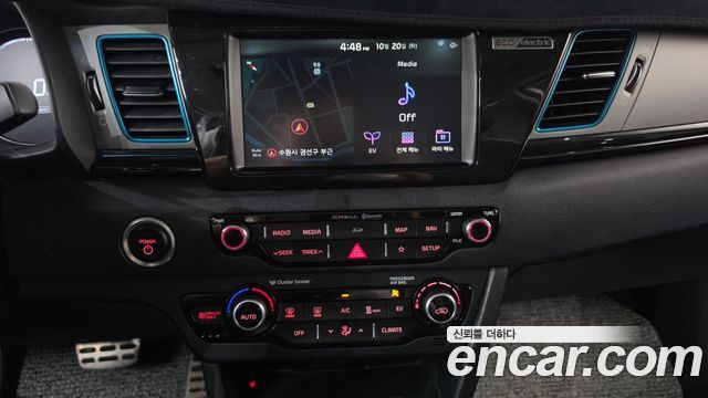 Kia Niro 2019 — photo 18