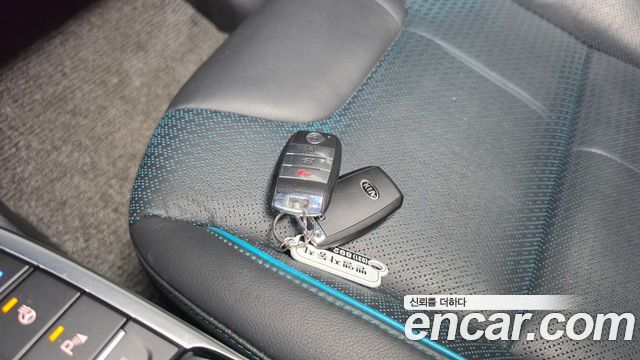 Kia Niro 2019 — photo 21