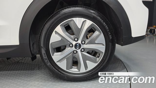 Kia Niro 2019 — photo 7