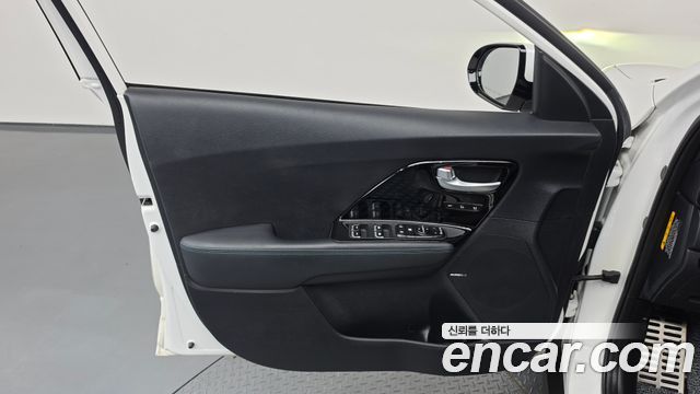 Kia Niro 2019 — photo 14