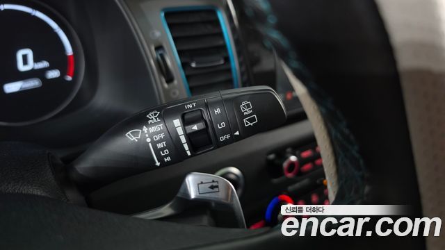 Kia Niro 2019 — photo 29