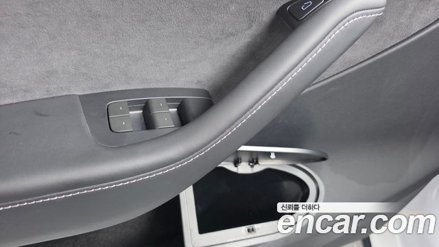 Tesla Model Y 2024 — photo 26
