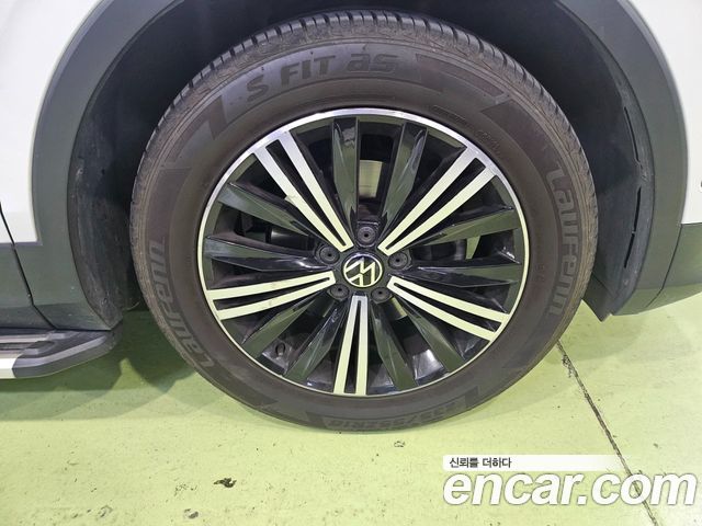 Volkswagen Tiguan 2020 — photo 5