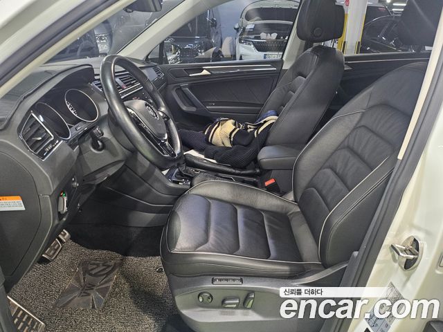 Volkswagen Tiguan 2020 — photo 10