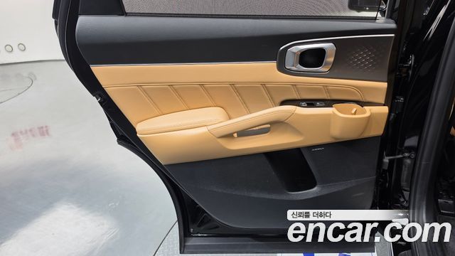 Kia Sorento 2021 — photo 15