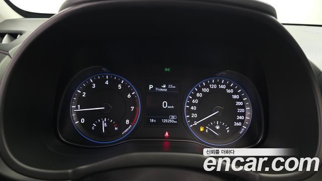 Hyundai Kona 2018 — photo 8
