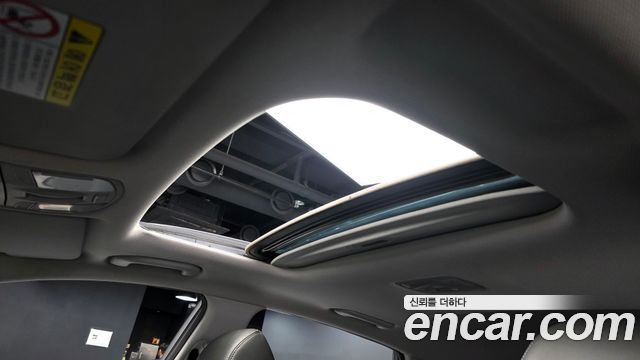 Hyundai Kona 2018 — photo 17