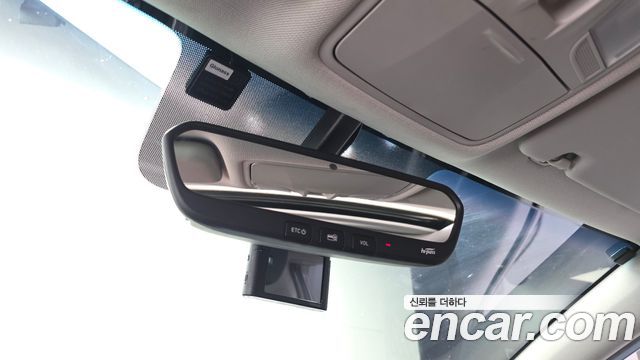 Hyundai Kona 2018 — photo 19