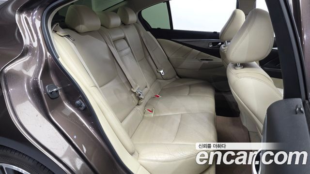 Infiniti Q50 2014 — photo 12