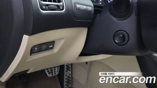 Infiniti Q50 2014 — photo 19