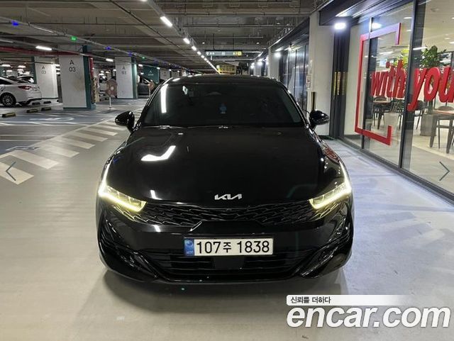 Kia K5 2023 — photo 1