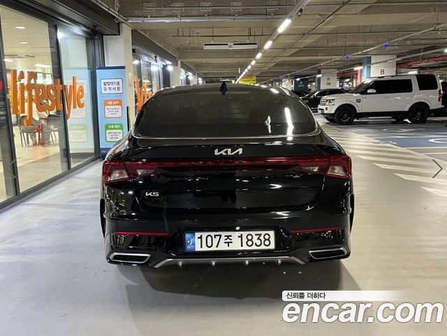 Kia K5 2023 — photo 4