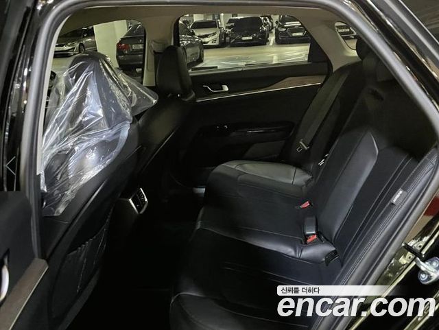Kia K5 2023 — photo 5