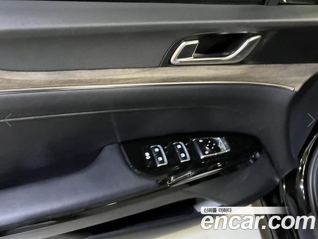Kia K5 2023 — photo 11