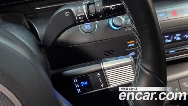 Hyundai Kona 2023 — photo 12