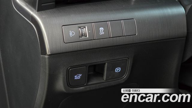 Hyundai Kona 2023 — photo 23