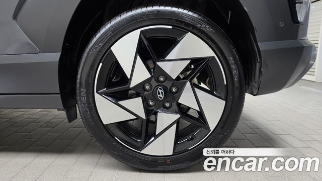 Hyundai Kona 2023 — photo 7