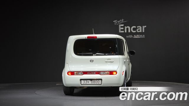 Nissan Cube 2011 — photo 4