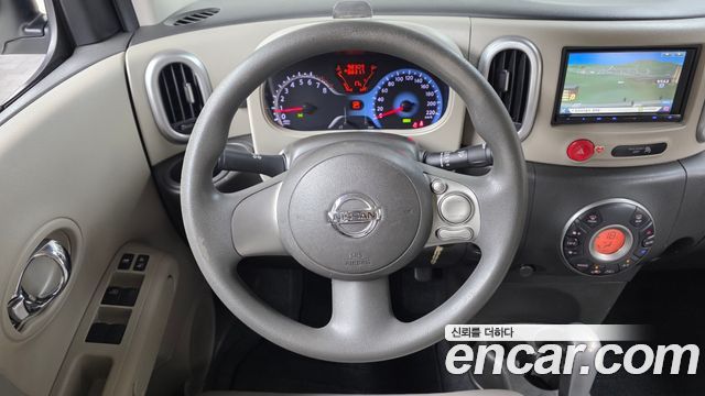 Nissan Cube 2011 — photo 13