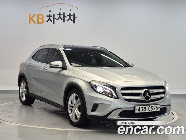 Mercedes-Benz GLA-Class 2016 — photo 2