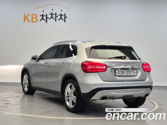 Mercedes-Benz GLA-Class 2016 — photo 3
