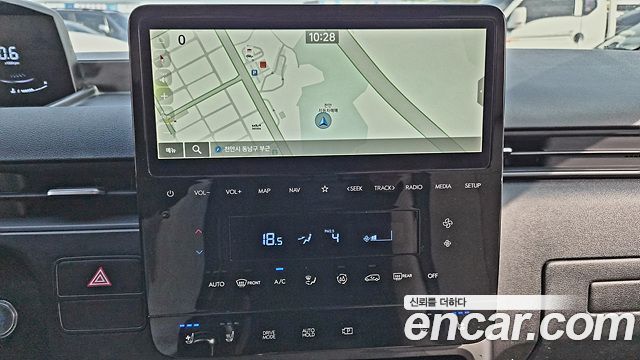 Hyundai Staria 2022 — photo 14