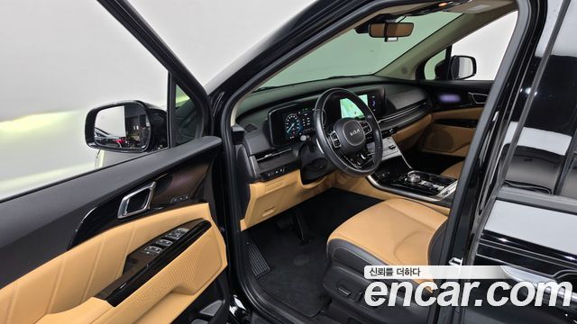 Kia Canival 2023 — photo 13