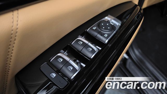 Kia Canival 2023 — photo 29