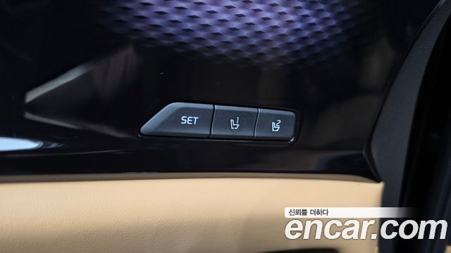 Kia Canival 2023 — photo 34