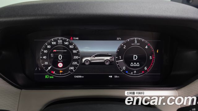 Land Rover Range Rover Velar 2019 — photo 8