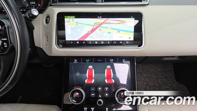 Land Rover Range Rover Velar 2019 — photo 14