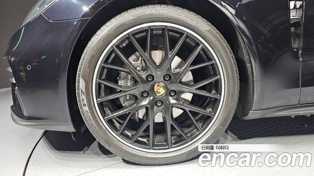 Porsche Panamera 2021 — photo 5