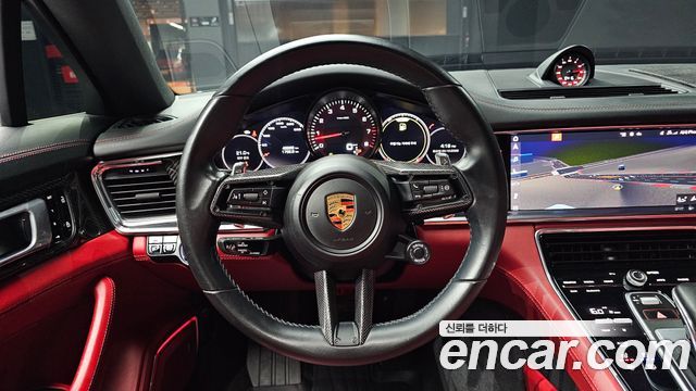 Porsche Panamera 2021 — photo 19
